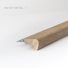 Nez de marche escalier avec grille 32 x 24cm (classique)