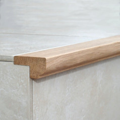 Profilé bois pour escalier