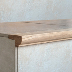 Profilé bois pour escalier